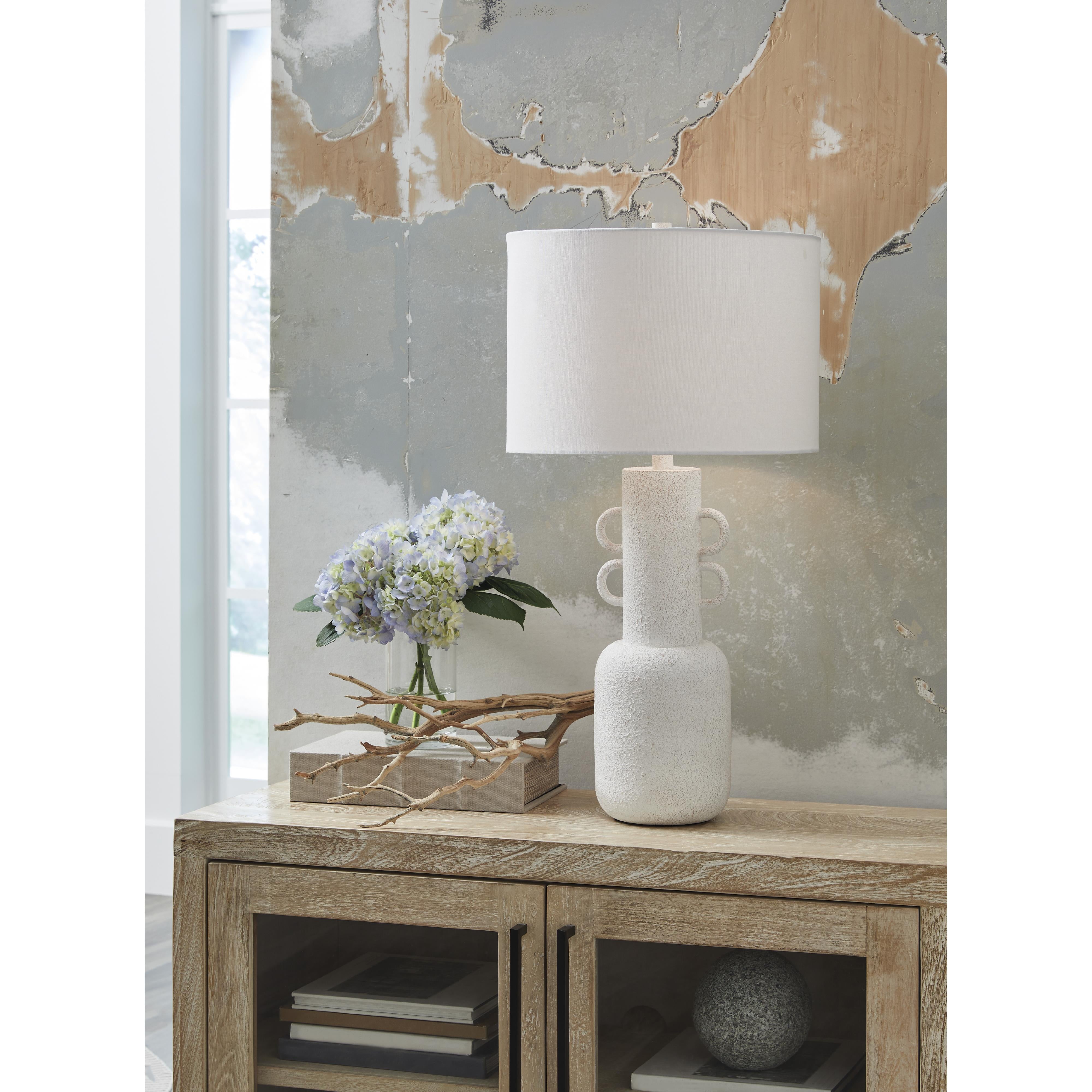 Signature Design by Ashley Perringhill L207504 Metal Table Lamp IMAGE 2