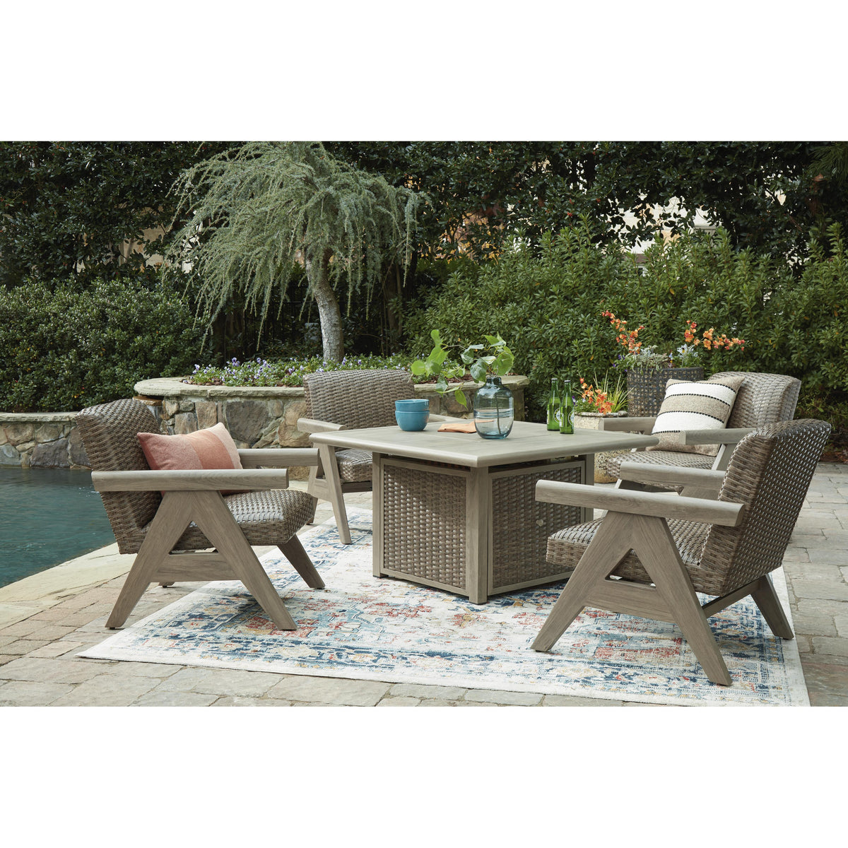 Signature Design by Ashley Cliff Trails PCP690-821 Rocking Lounge Chair IMAGE 7