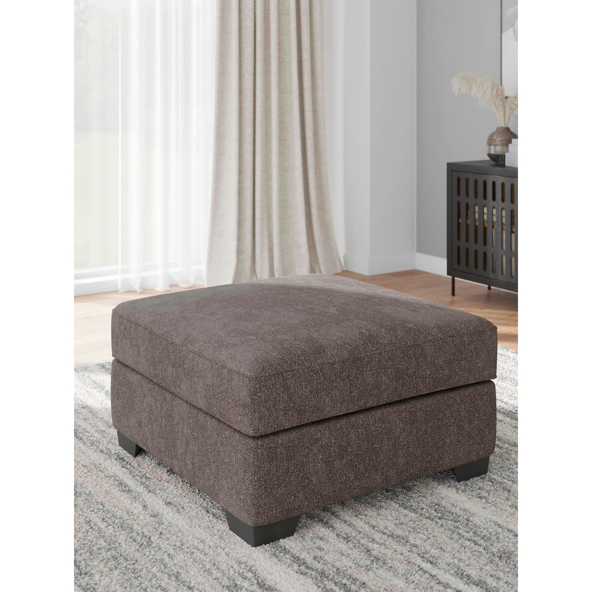 Benchcraft Olten 3130508 Oversized Accent Ottoman IMAGE 5