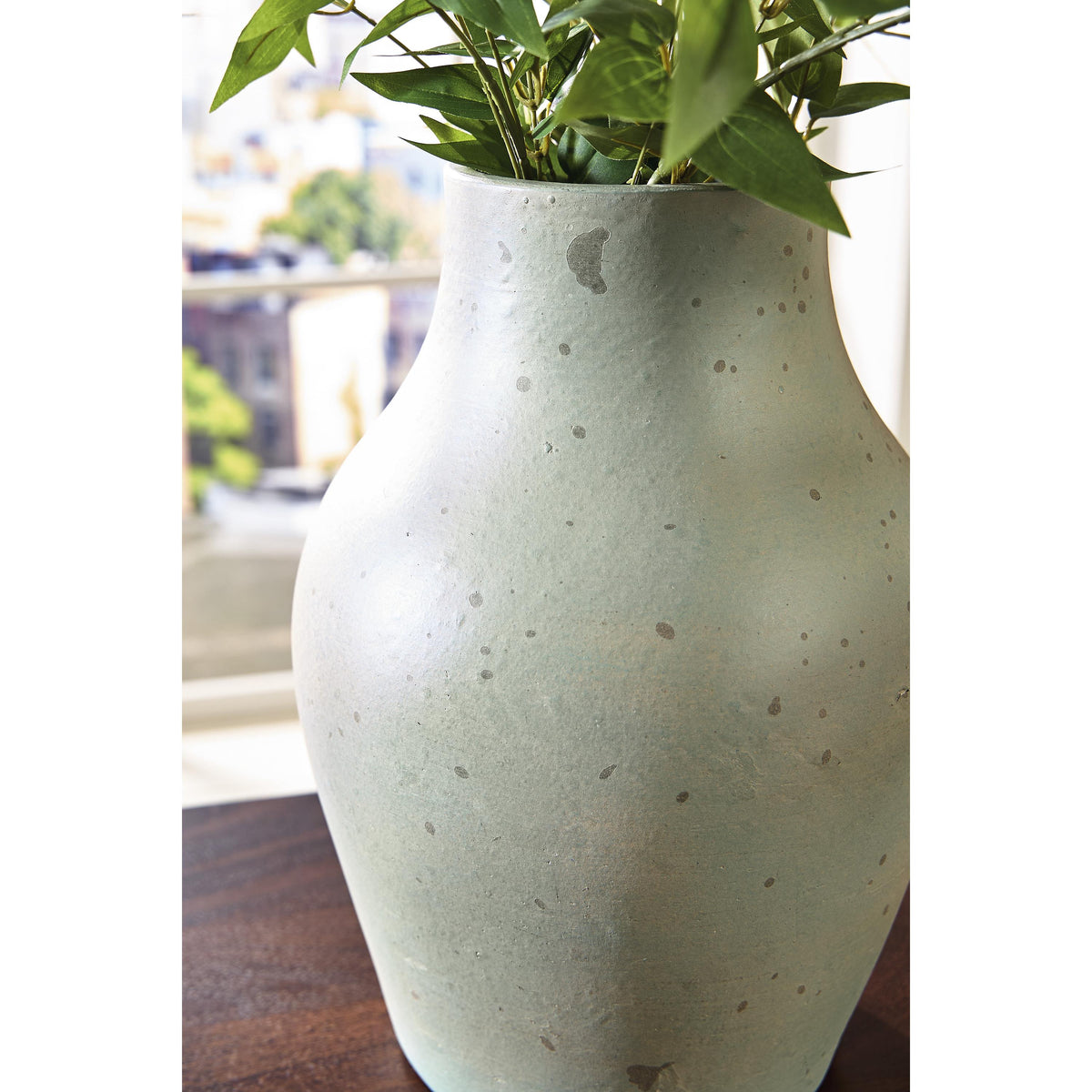 Signature Design by Ashley Baychester A2000806 Vase IMAGE 4