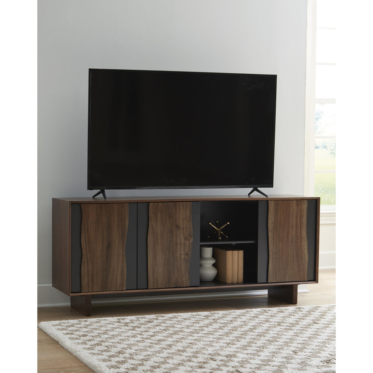Signature Design by Ashley Welby A4000679 Accent Cabinet IMAGE 6