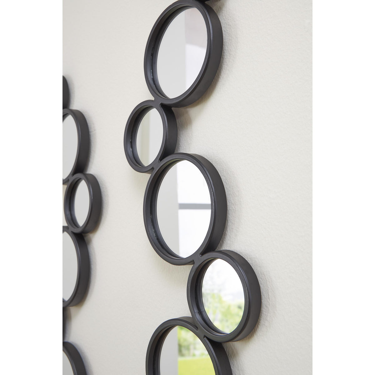 Signature Design by Ashley Vinler A8010353 Accent Mirror Set IMAGE 8
