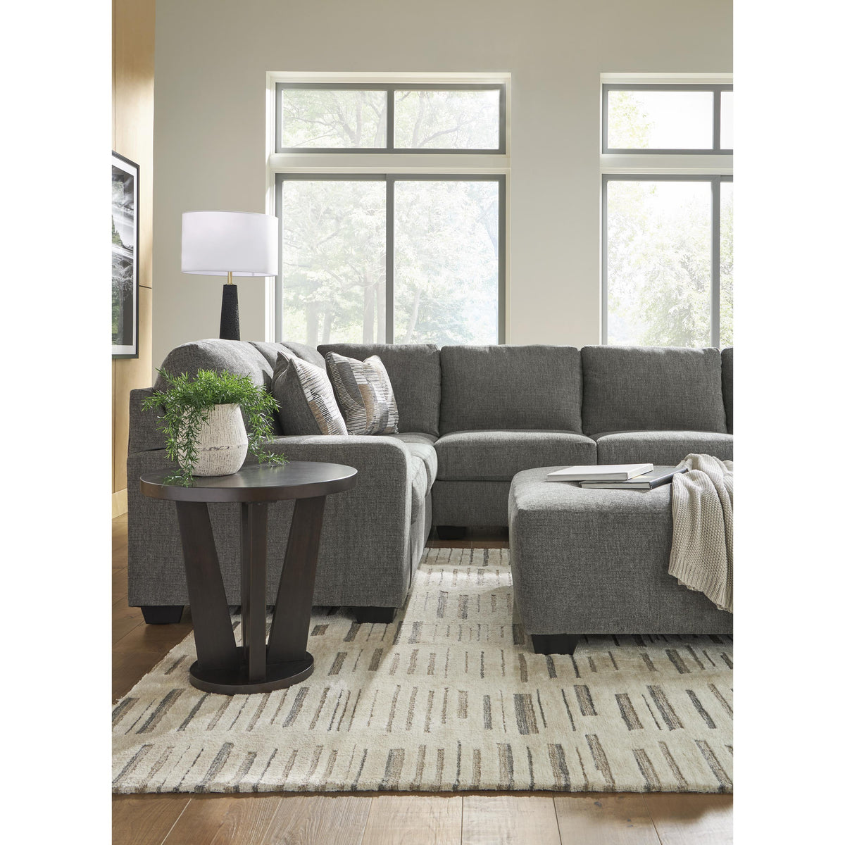 Signature Design by Ashley Clarington PC4840508 Oversized Accent Ottoman IMAGE 14