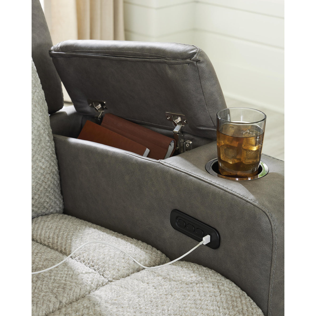 Signature Design by Ashley WhipLash PC6320418 Power Reclining Loveseat with Console and Adjustable Headrest IMAGE 11