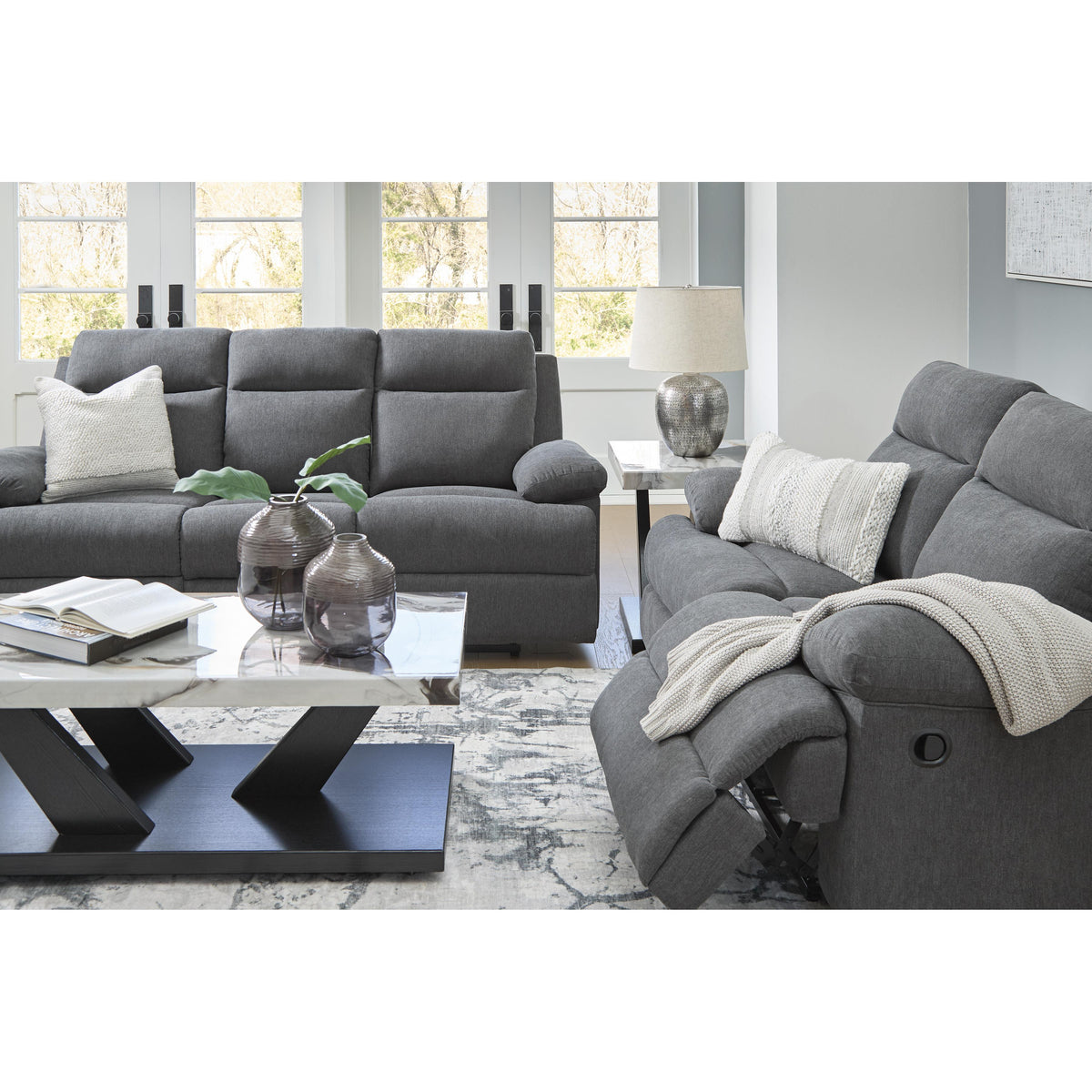 Signature Design by Ashley Side-Swipe PC9140689 Reclining Sofa with Drop Down Table IMAGE 15