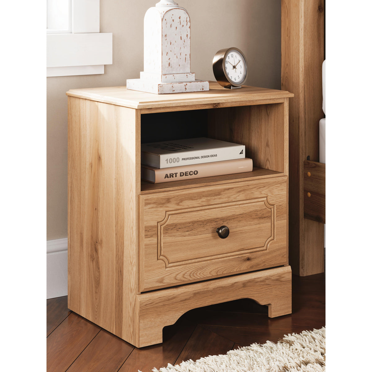 Signature Design by Ashley Aleaport PCB1075-91 One Drawer Night Stand IMAGE 5