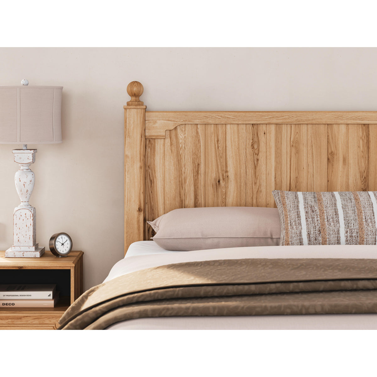 Signature Design by Ashley Aleaport PCB1075B8 King Panel Bed IMAGE 6
