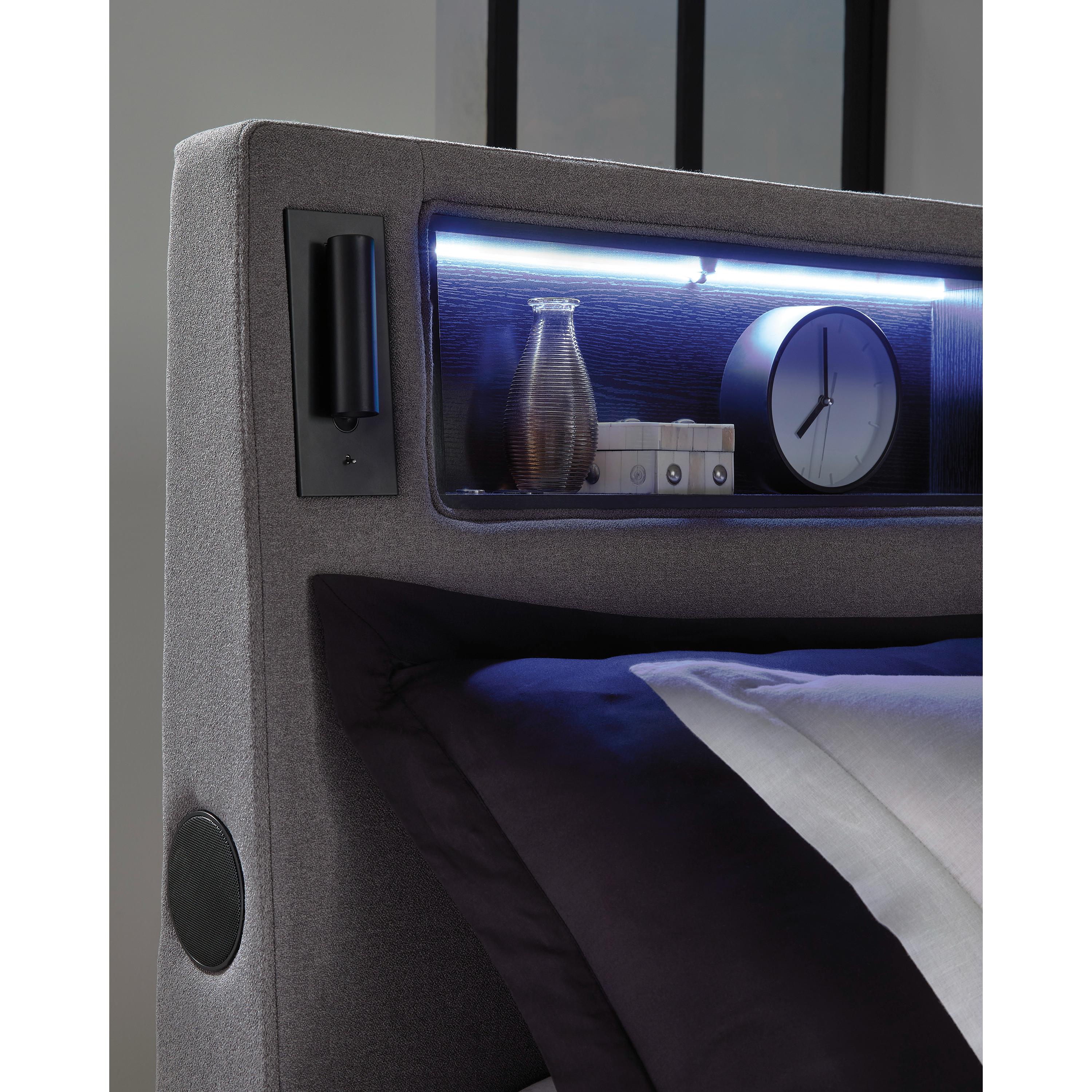 Signature Design by Ashley Verishaw PCB2721B21 King Upholstered Bed IMAGE 16