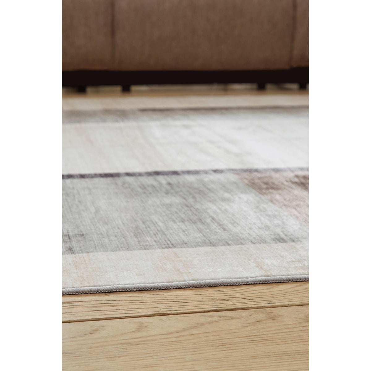 Signature Design by Ashley Larkport R407412 Washable Medium Rug IMAGE 4