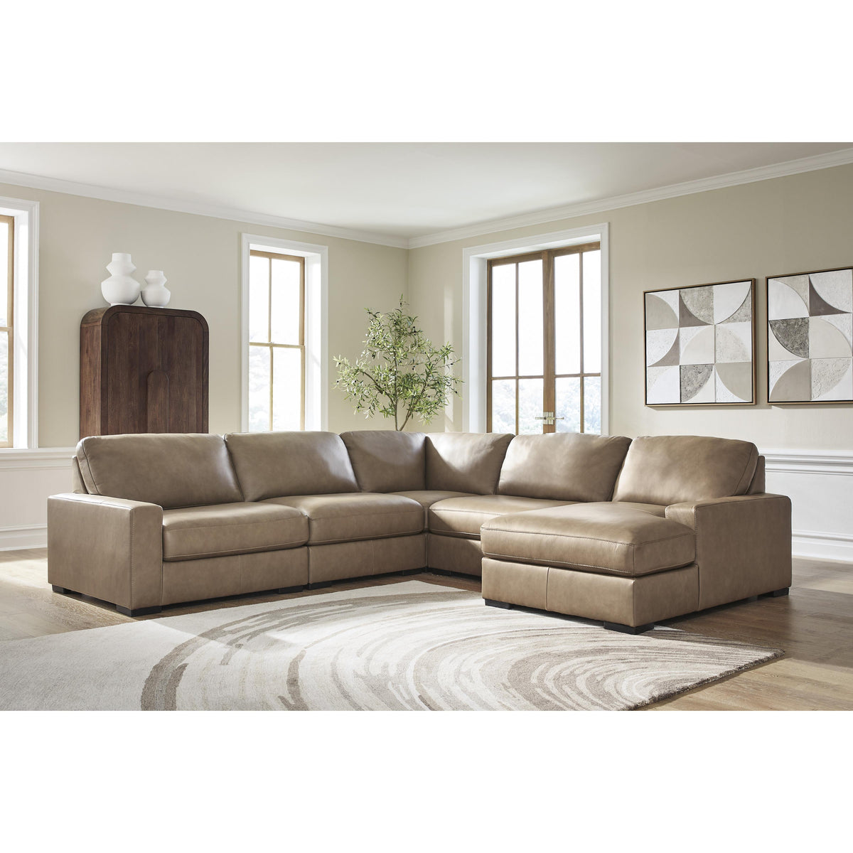 Benchcraft Veronella 76106S13 5 pc Sectional with Chaise IMAGE 2