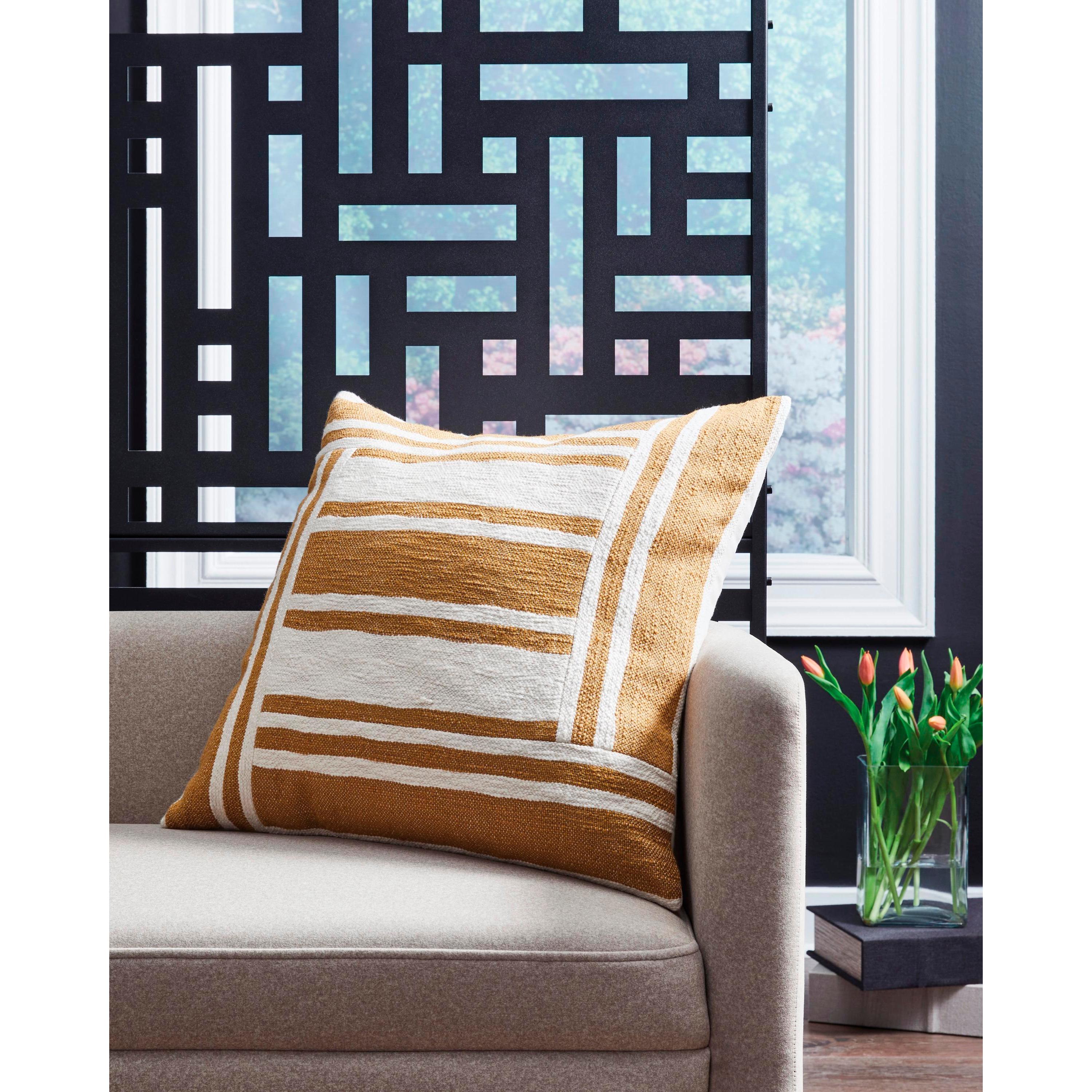 Signature Design by Ashley Darrman A1001116 Pillow IMAGE 4