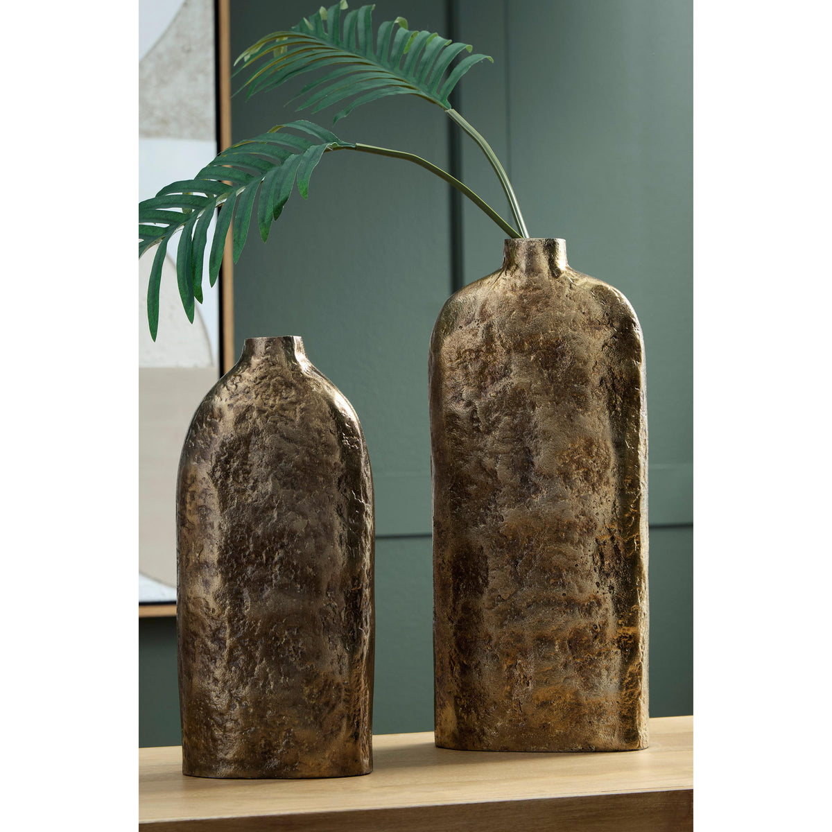 Signature Design by Ashley Wallmond A2000822 Vase IMAGE 4