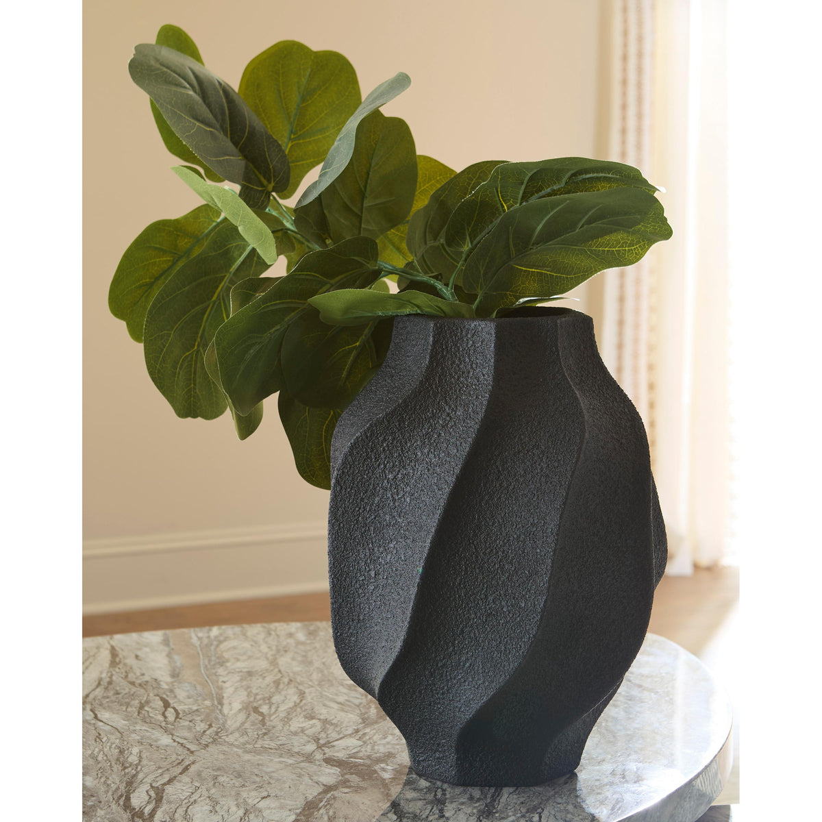 Signature Design by Ashley Judworth A2000874 Vase IMAGE 3