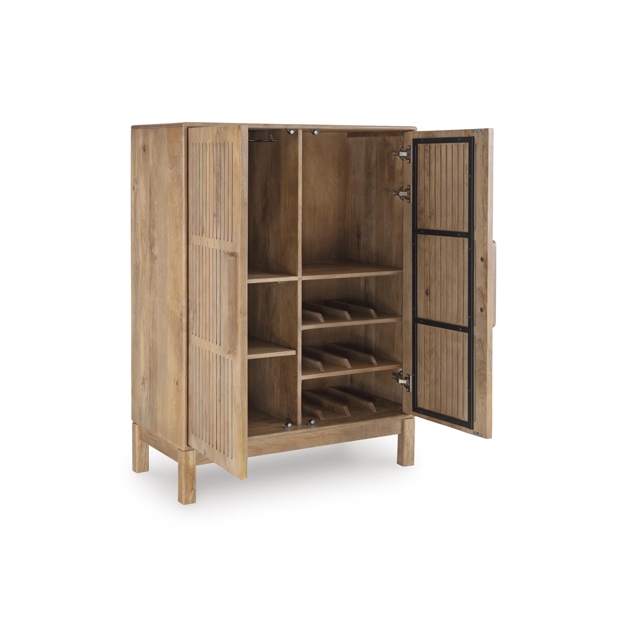Signature Design by Ashley Pellamour A4000698 Bar Cabinet IMAGE 2
