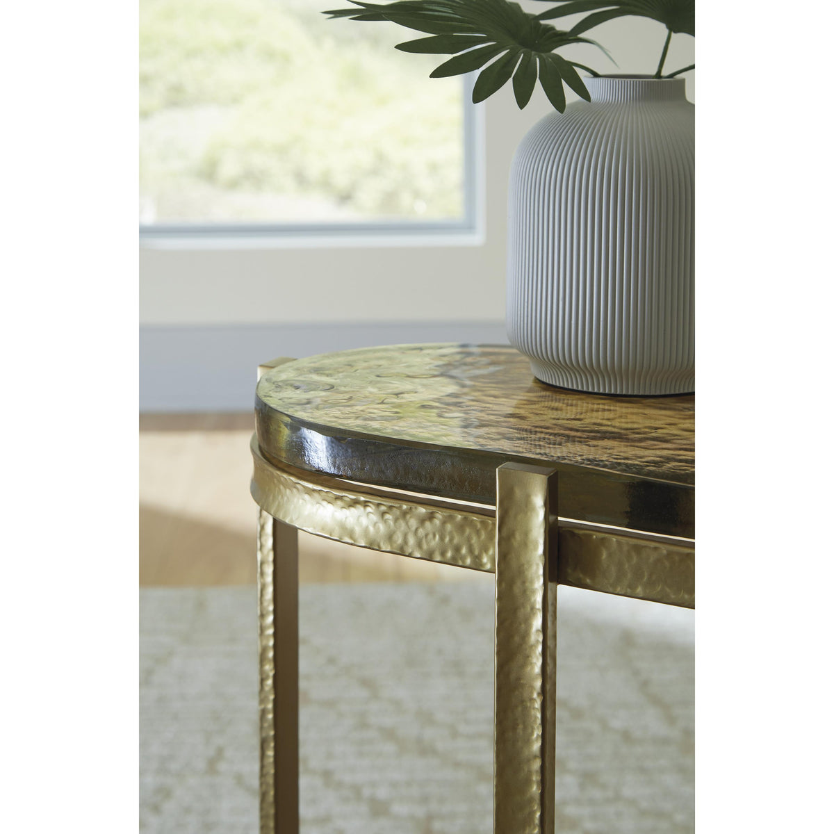 Signature Design by Ashley Porterville A4000716 Accent Table IMAGE 4