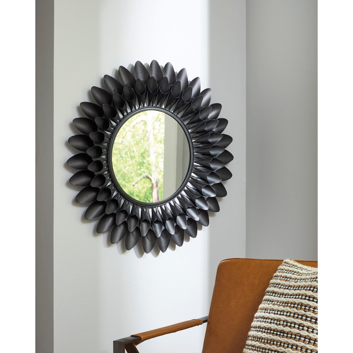Signature Design by Ashley Ryenmour A8010421 Accent Mirror IMAGE 4