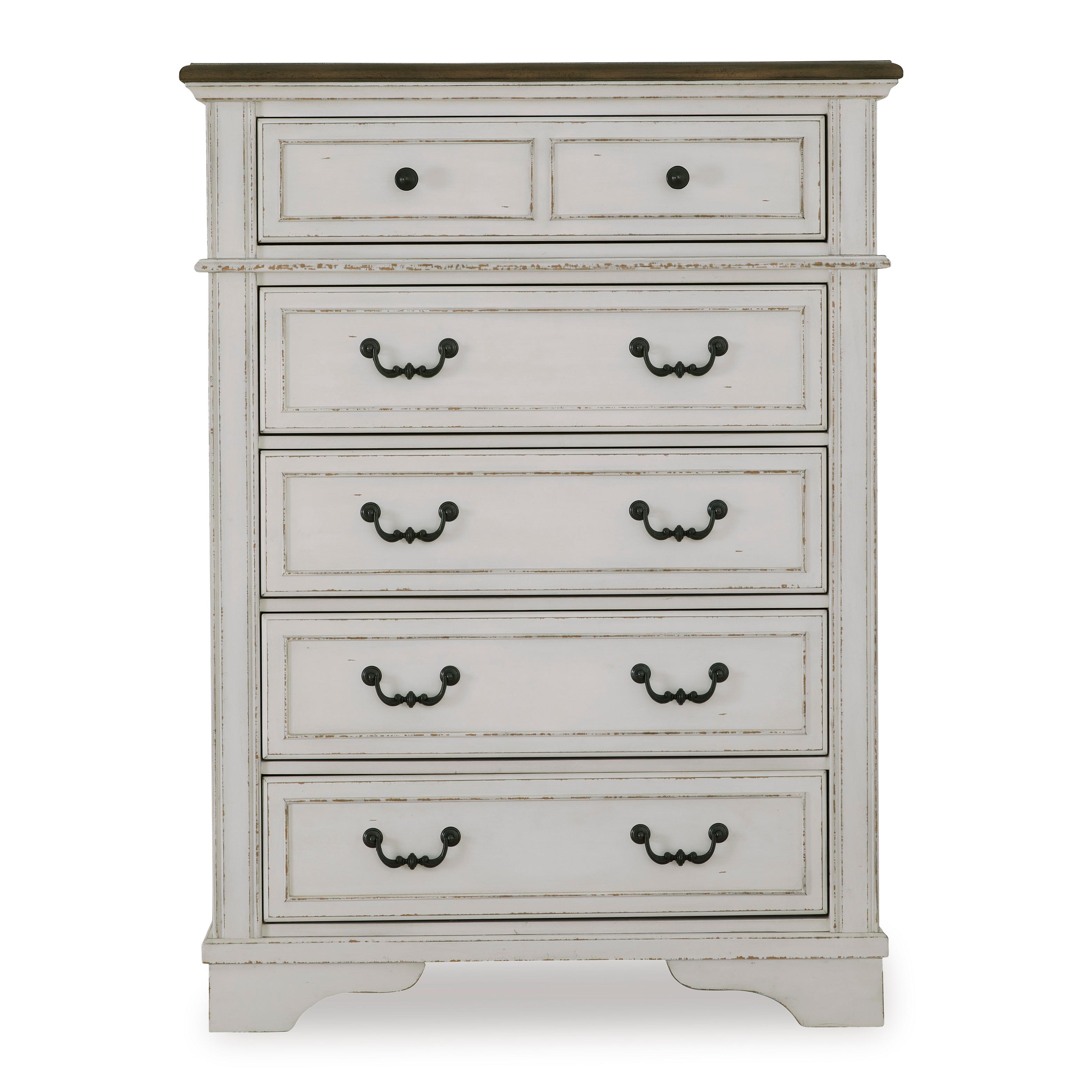 Signature Design by Ashley Blendon B747-46 Five Drawer Chest IMAGE 3