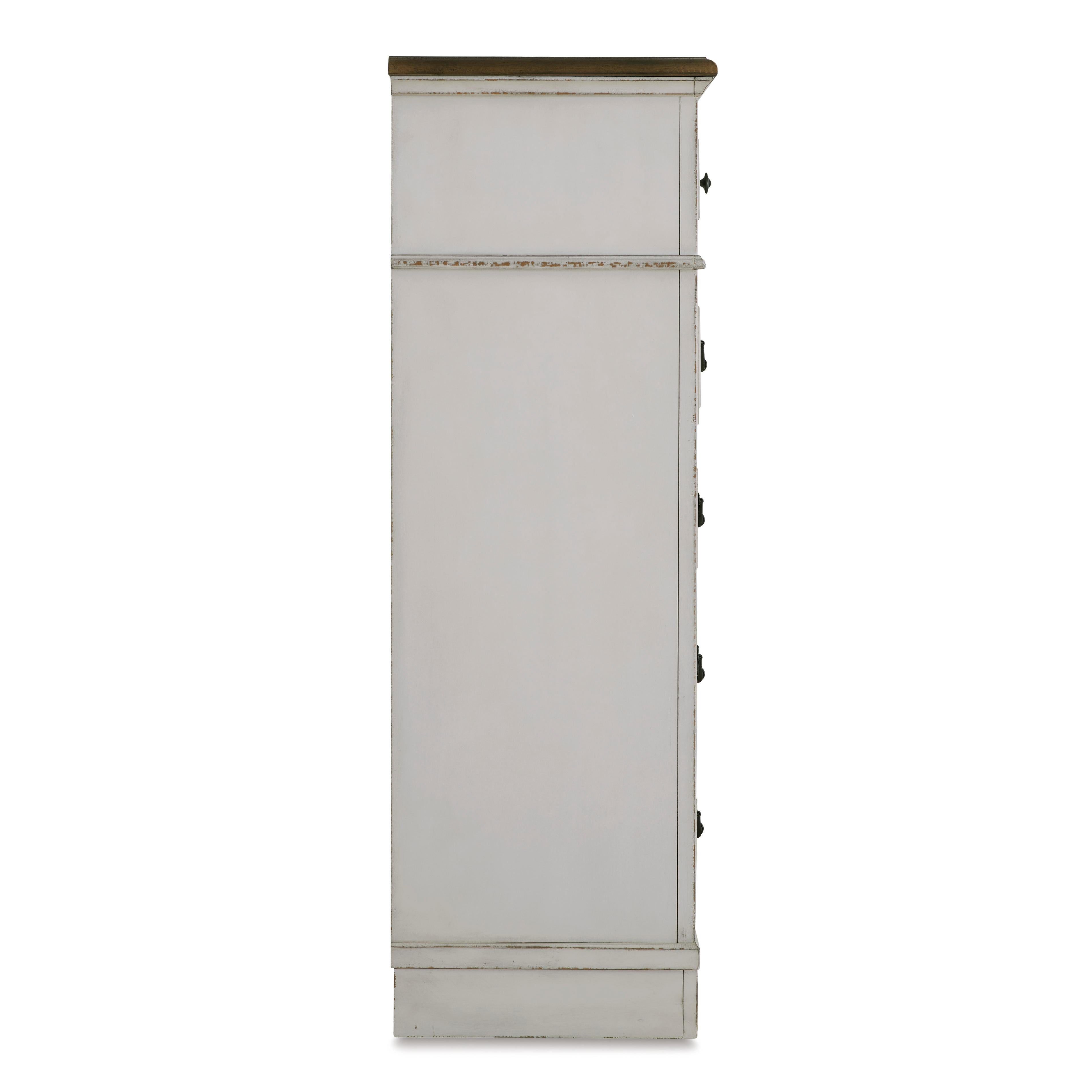 Signature Design by Ashley Blendon B747-46 Five Drawer Chest IMAGE 4