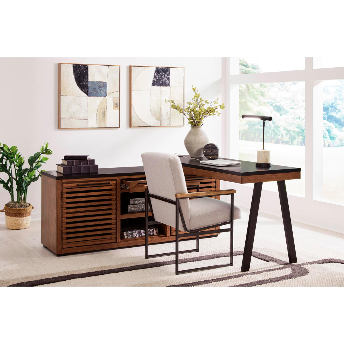 Signature Design by Ashley Kallari H737-60 Credenza IMAGE 11