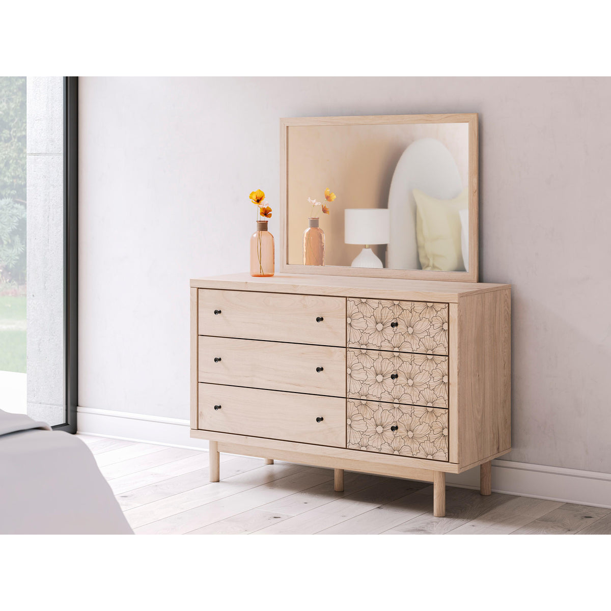 Signature Design by Ashley Arloster PCB1566-36 Bedroom Mirror IMAGE 3