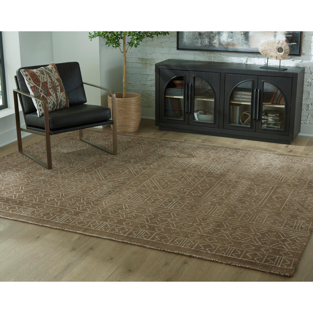 Signature Design by Ashley Merrittman R407701 Large Rug IMAGE 2