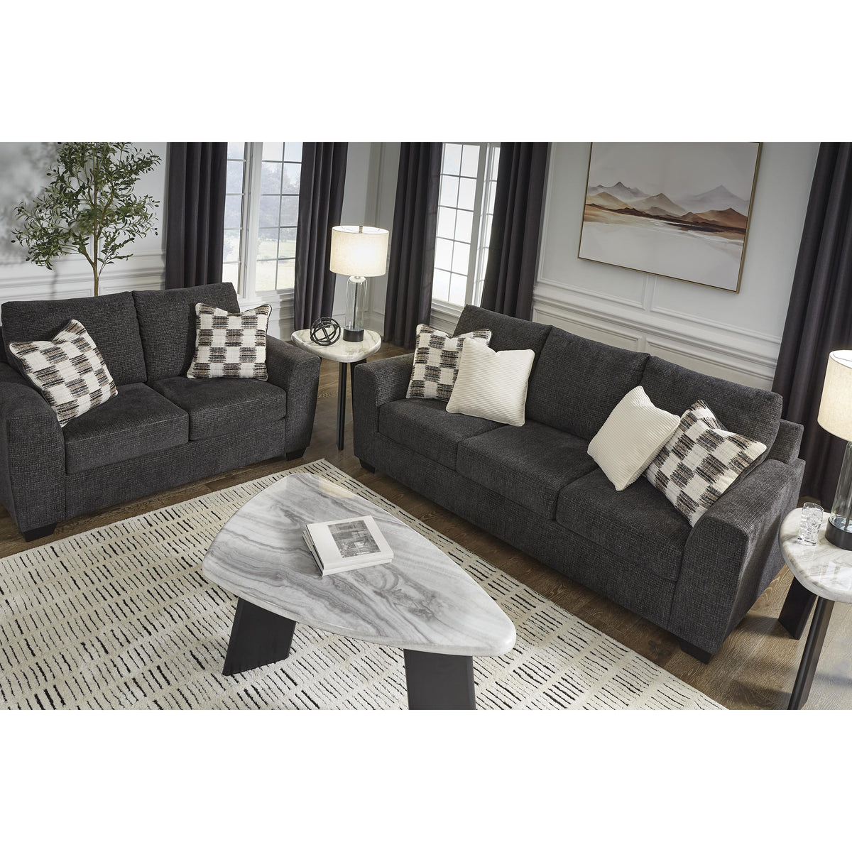 Benchcraft Loreo 6310135 Loveseat IMAGE 10