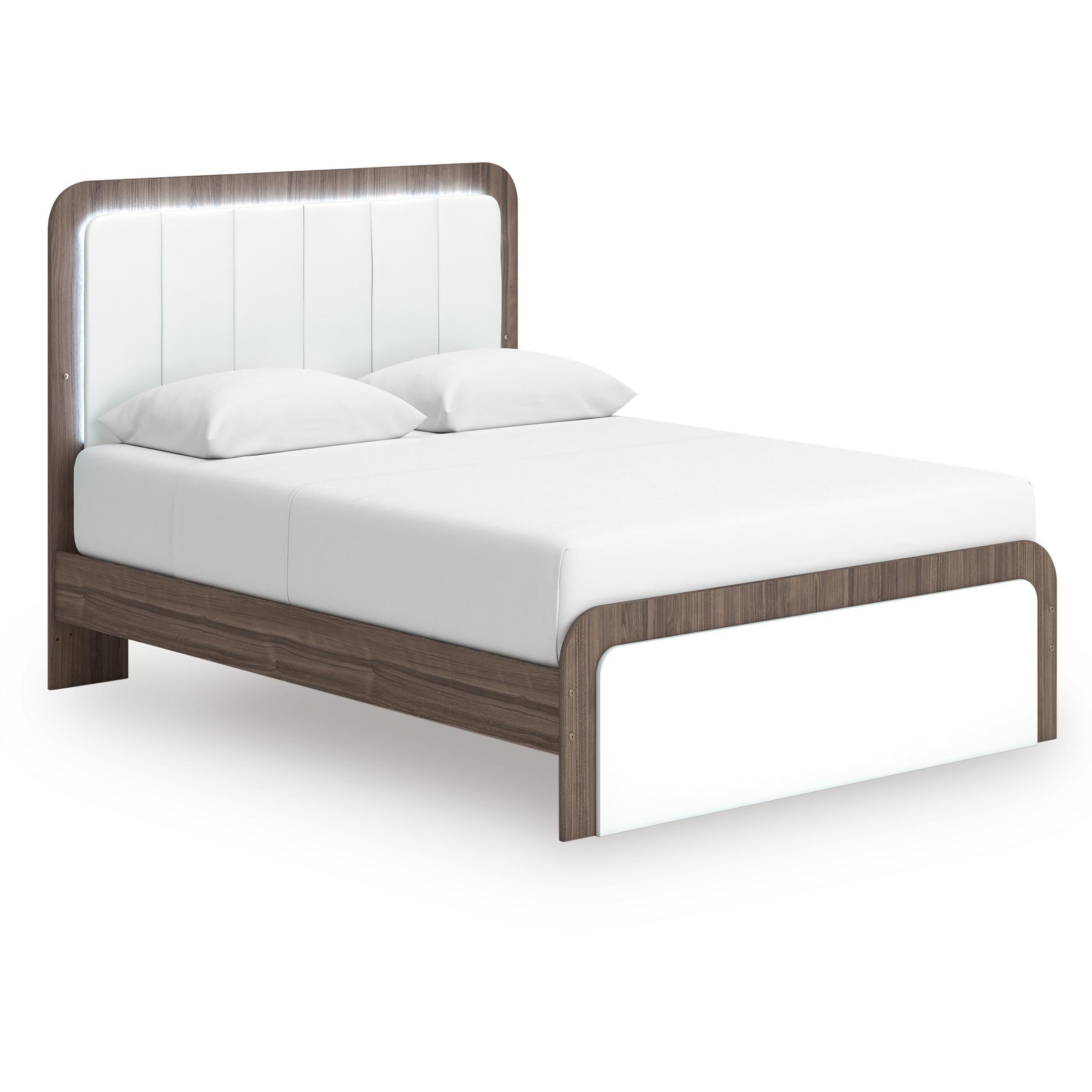 Signature Design by Ashley Kendanport PCB1108B7 Queen Upholstered Bed IMAGE 2