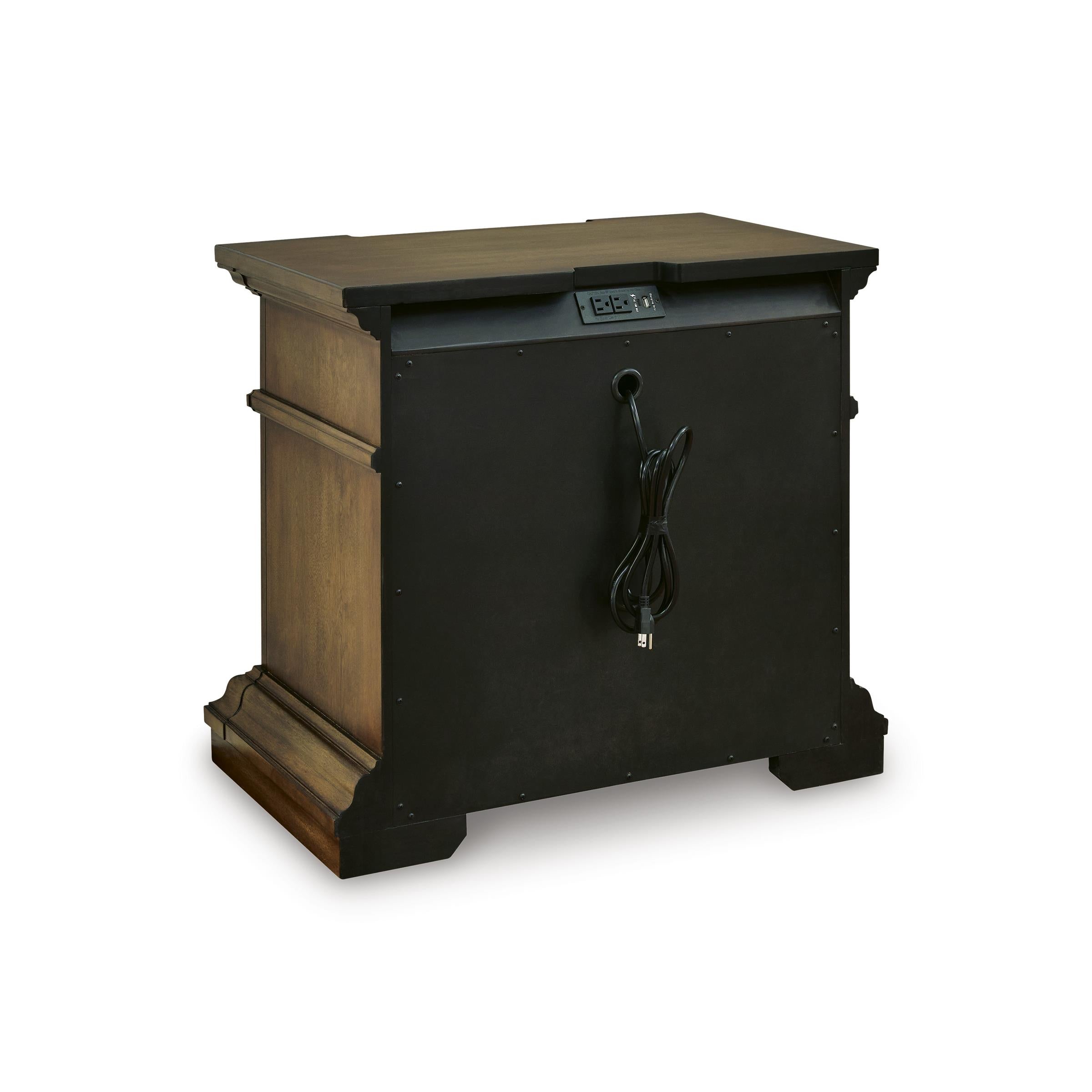 Signature Design by Ashley Frantanna PCB949-93 Three Drawer Night Stand IMAGE 4