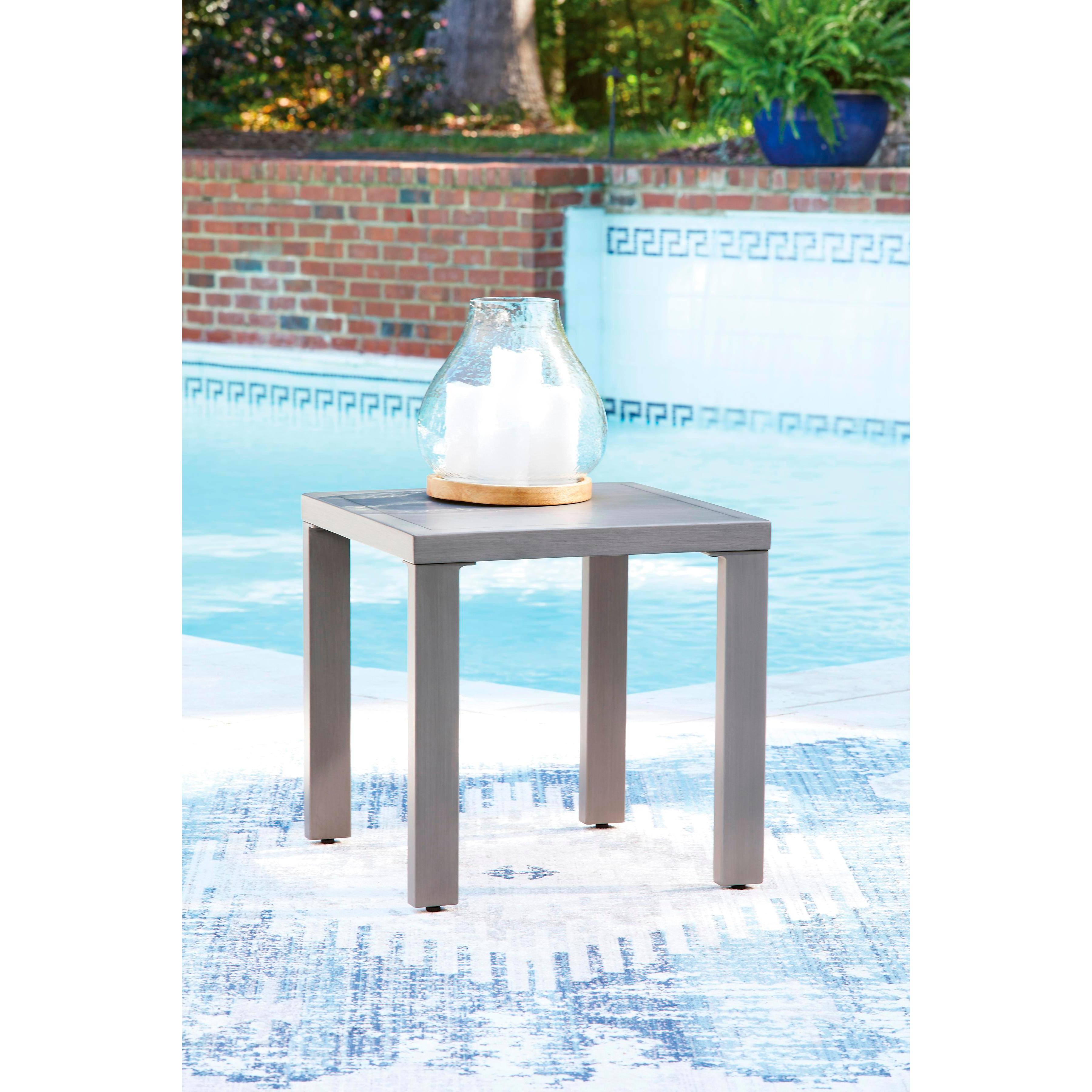 Signature Design by Ashley Half Moon Beach PCP418-702 Square End Table IMAGE 3