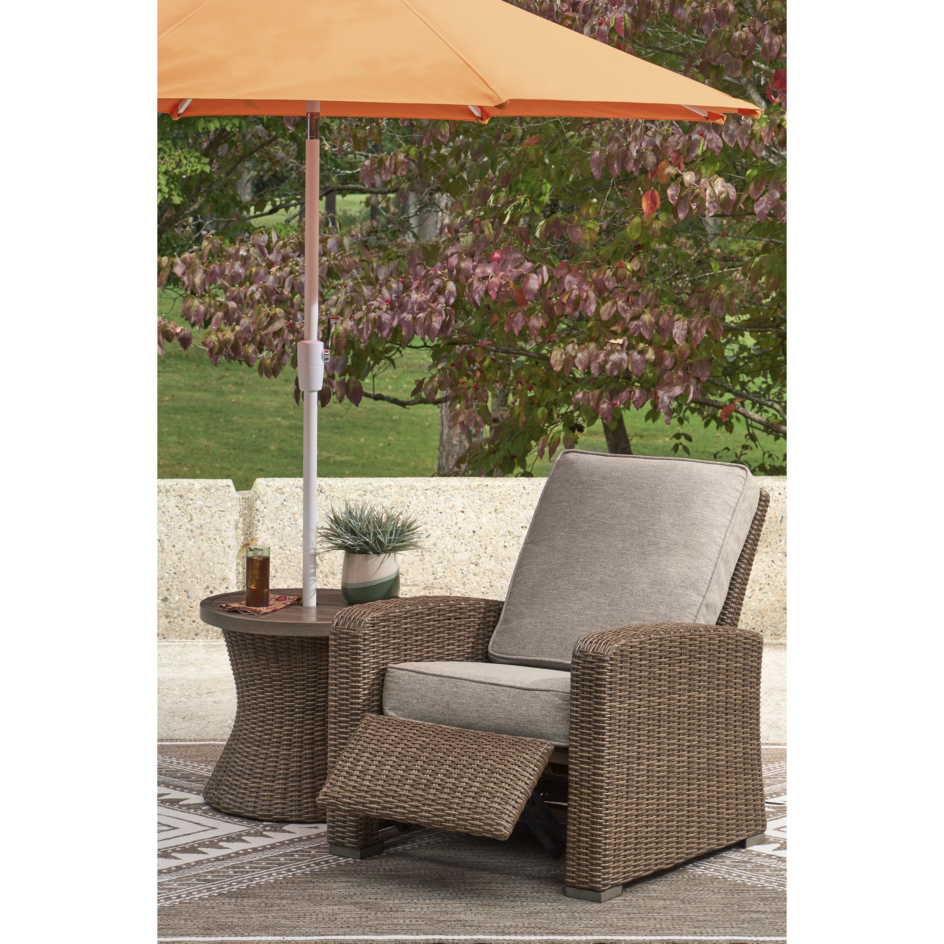 Signature Design by Ashley Laguna Heights PCP790-706 Round End Table with Umbrella Option IMAGE 15