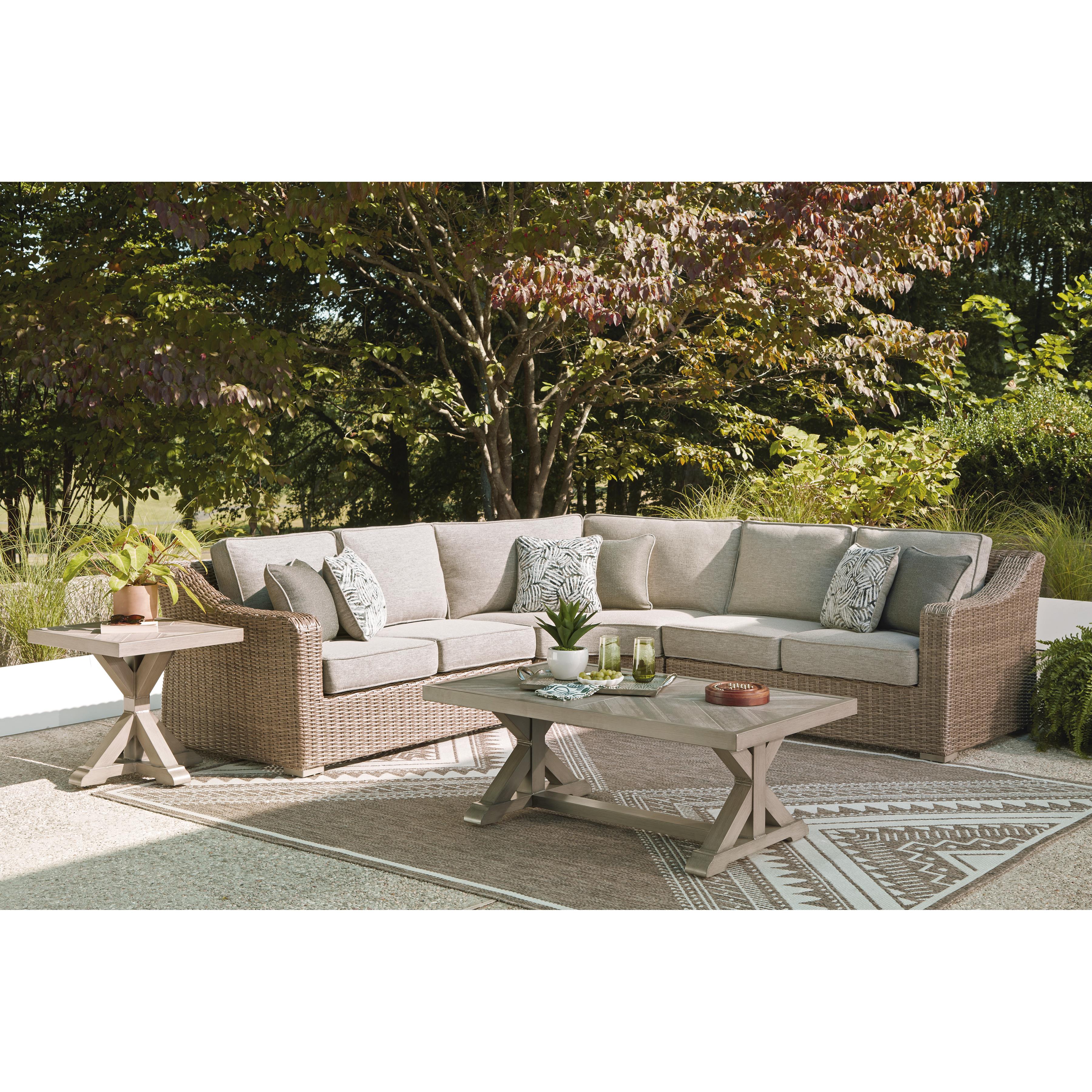 Signature Design by Ashley Laguna Heights PCP790P1 3 pc Outdoor Sectional IMAGE 2