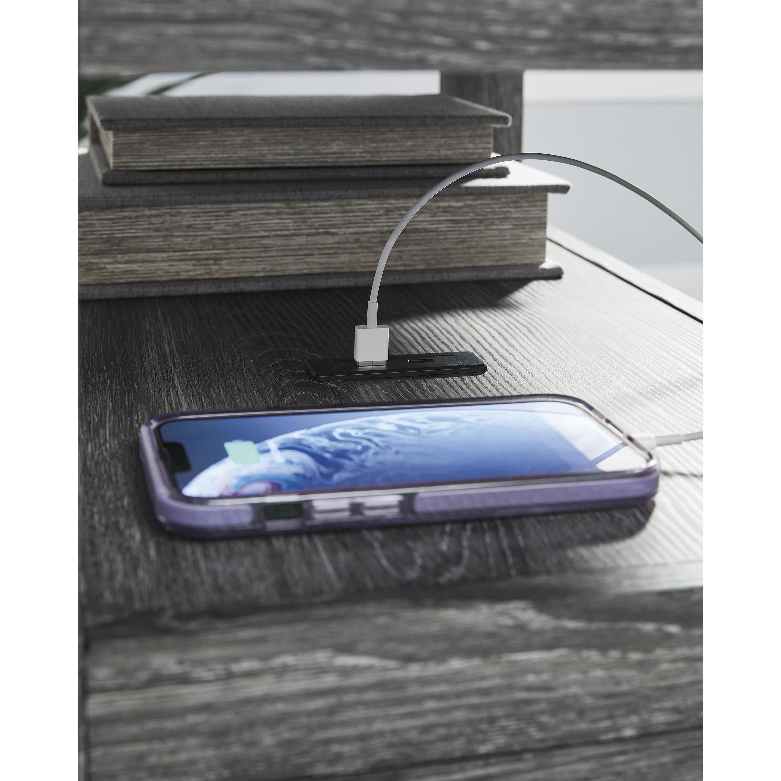 Signature Design by Ashley Fendenmore T190-317 Chair Side End Table IMAGE 8