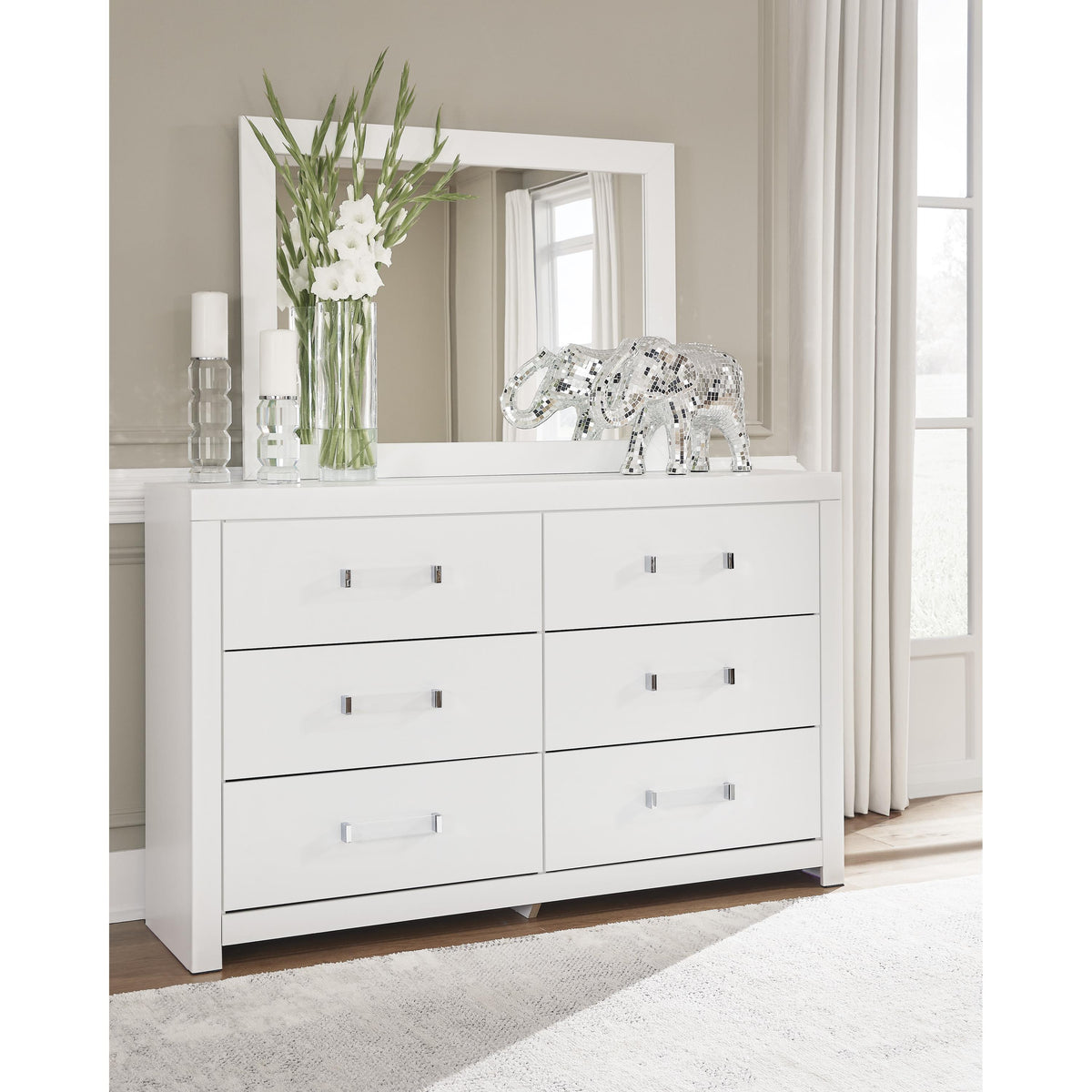 Signature Design by Ashley Maeling 6-Drawer Dresser with Mirror PCB1119-31/PCB1119-36 IMAGE 3