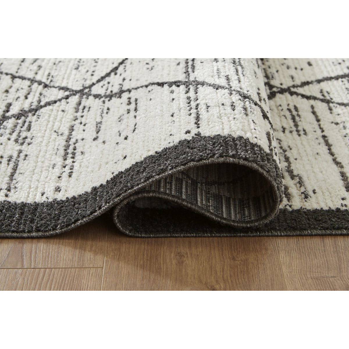 Signature Design by Ashley Fenriston R408301 Large Rug IMAGE 4