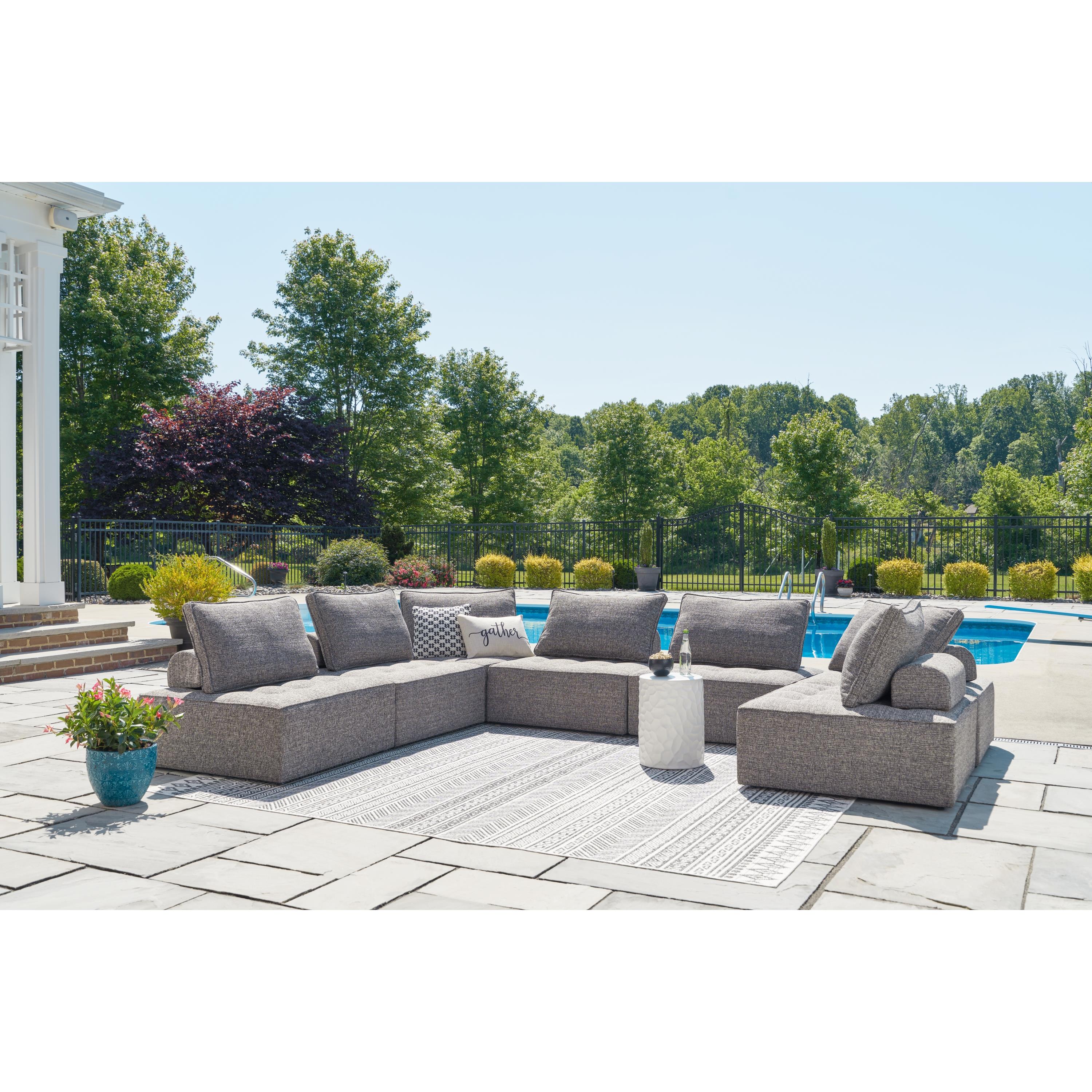 Signature Design by Ashley Bree Zee P160P2 7 pc Outdoor Sectional IMAGE 2