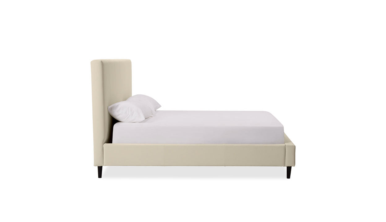 Auremo Bed