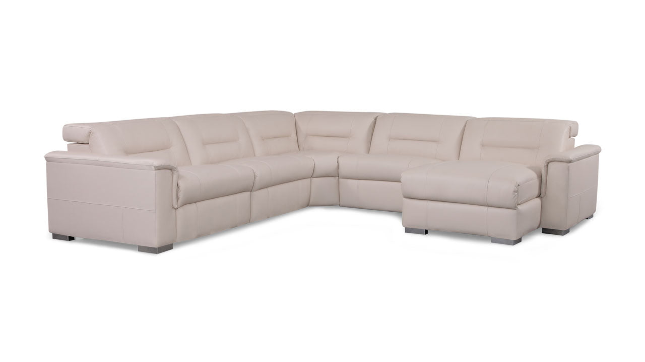 Keoni Sectional