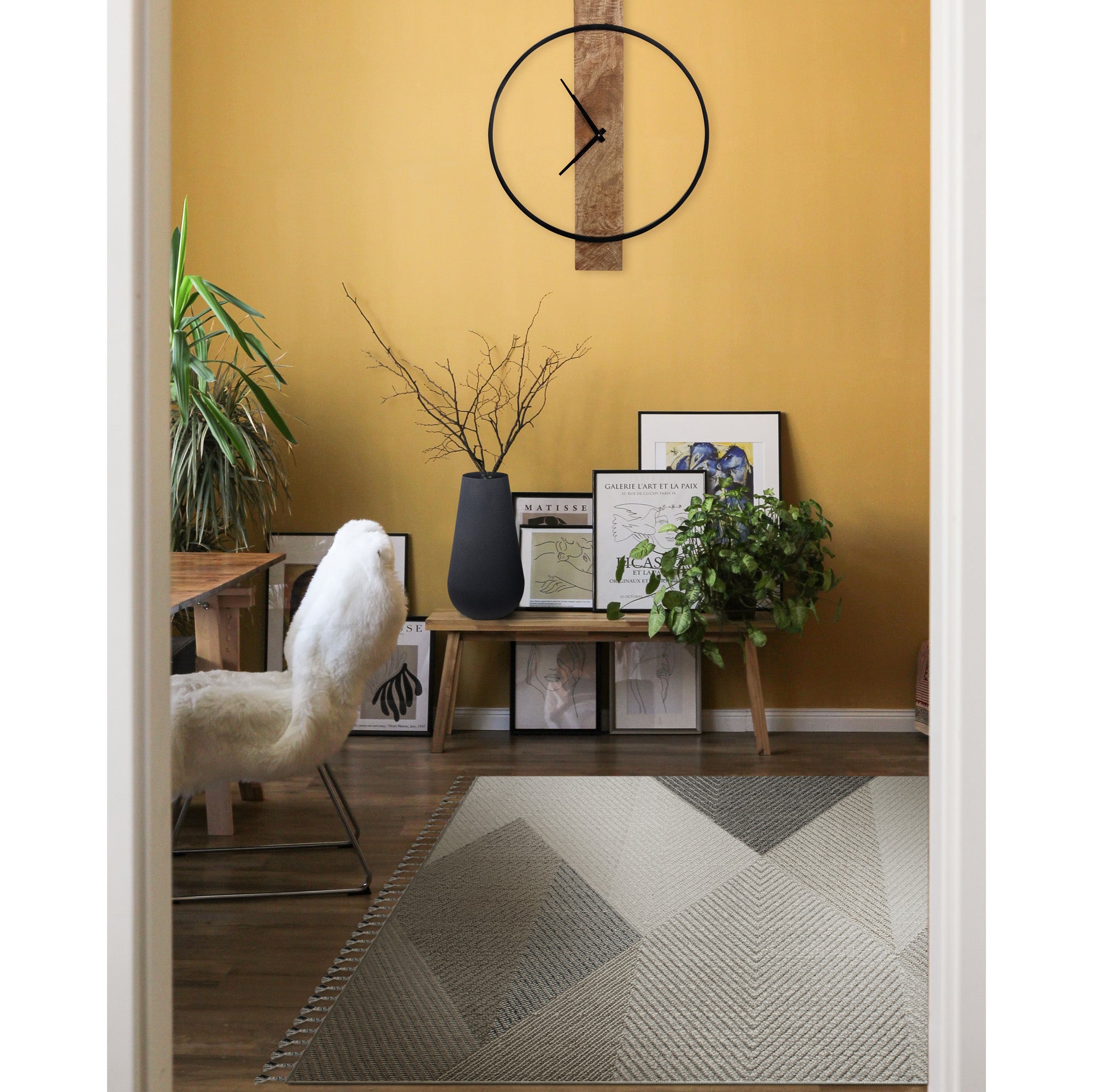 Ambrose 7'10 x 10'2 Power loomed Indoor Rug, Grey - Lifestyle Image - RAMB-10190-810