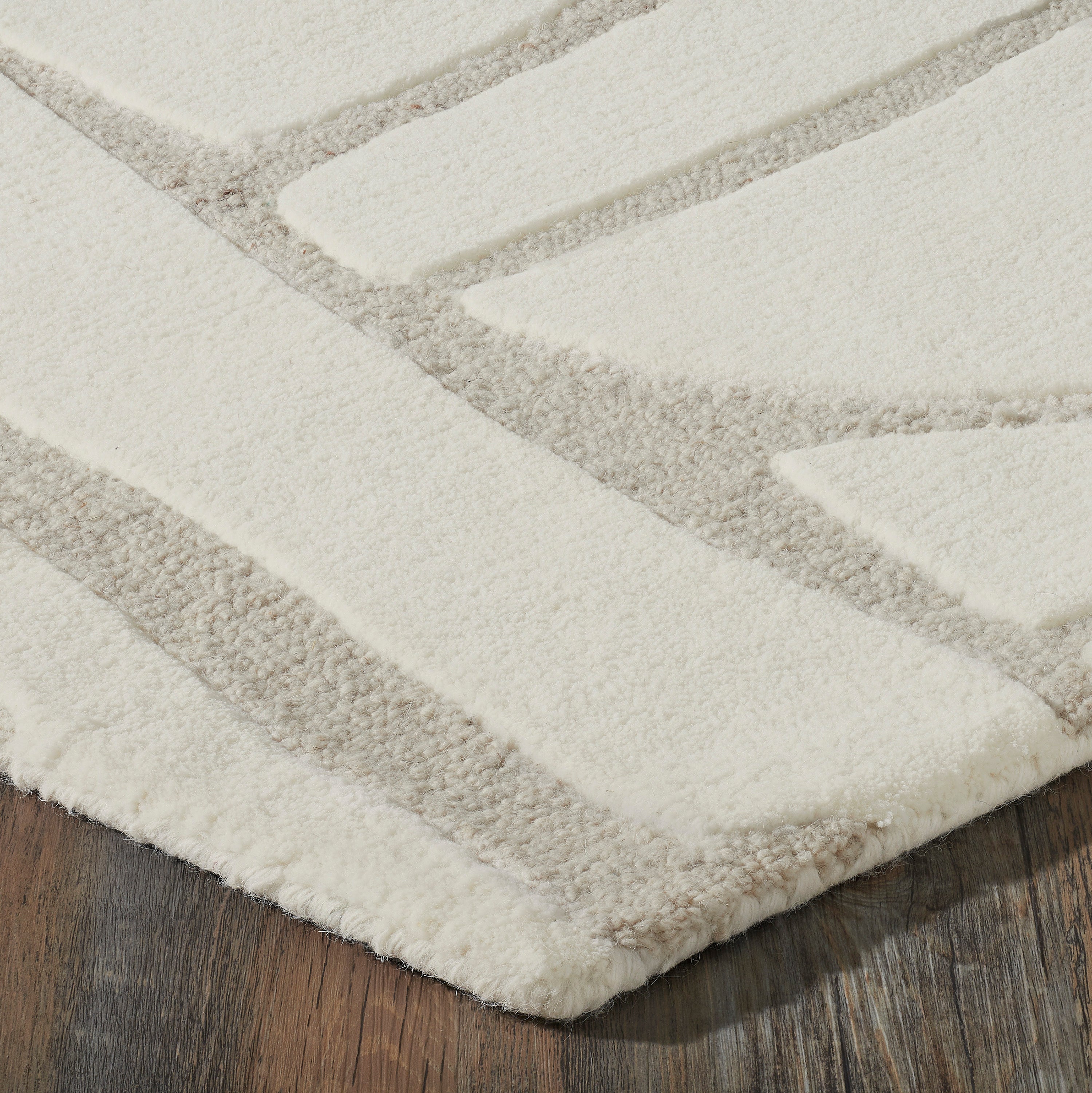Cosmos 7'10" x 10'2"" ft Handwoven Indoor Rug, Ivory/ Sand - Angle Image - RCOS-21151-810