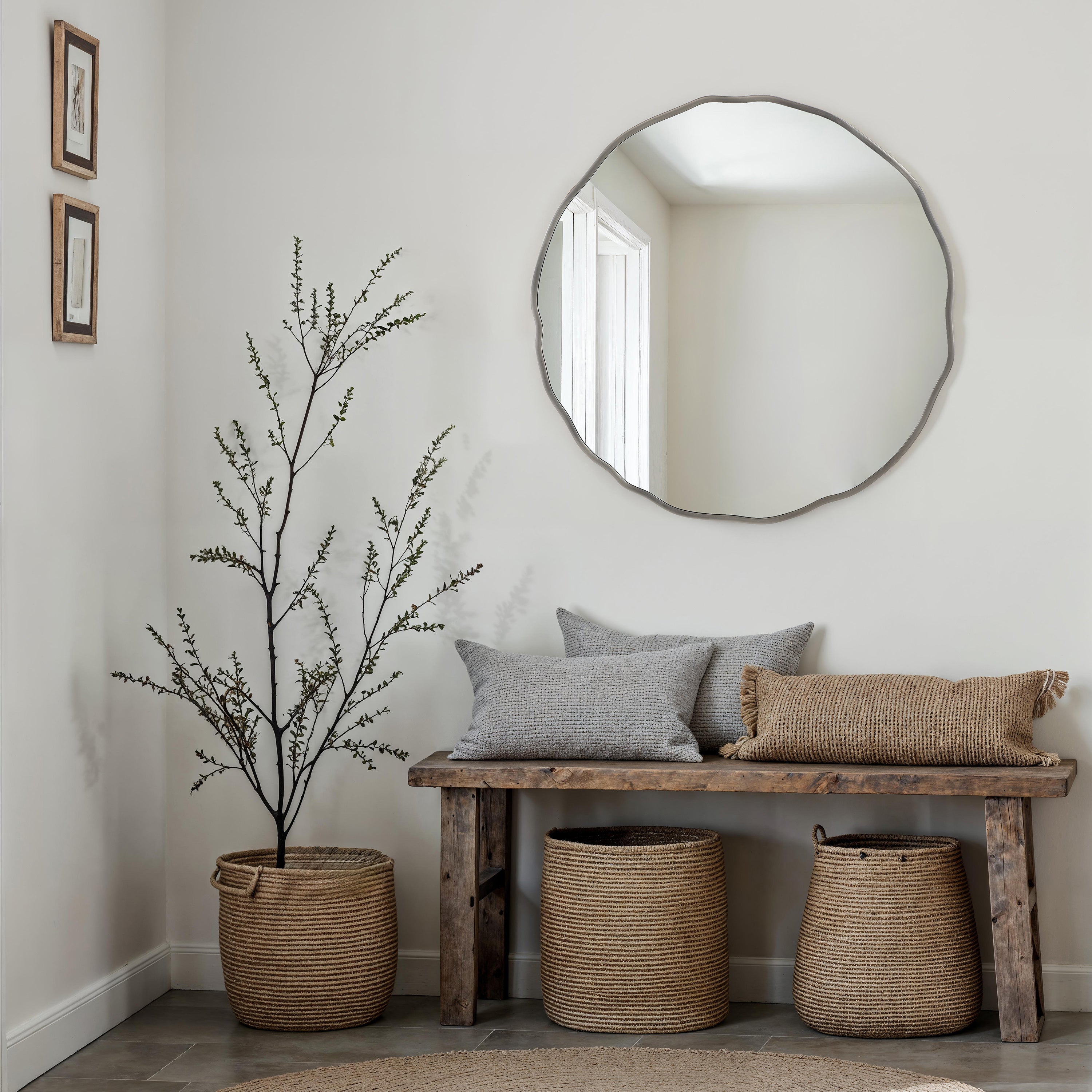 Cerro 30" H x 30" W Wall Mirror, Silver - White Label Lifestyle Image - MT2735
