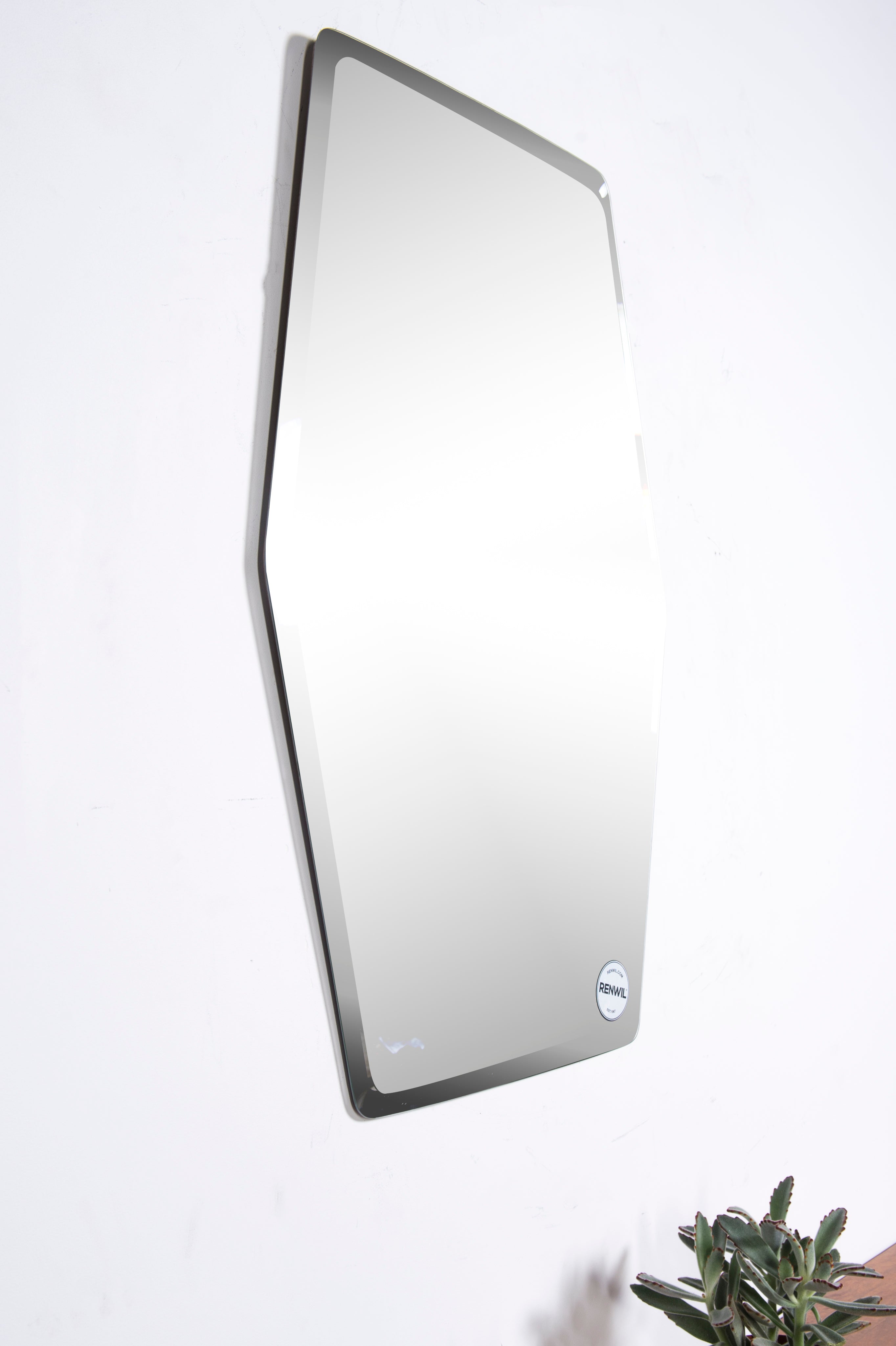 Tel Aviv 36" Tall Hexagon Wall Mirror - Lifestyle Image - MT1510