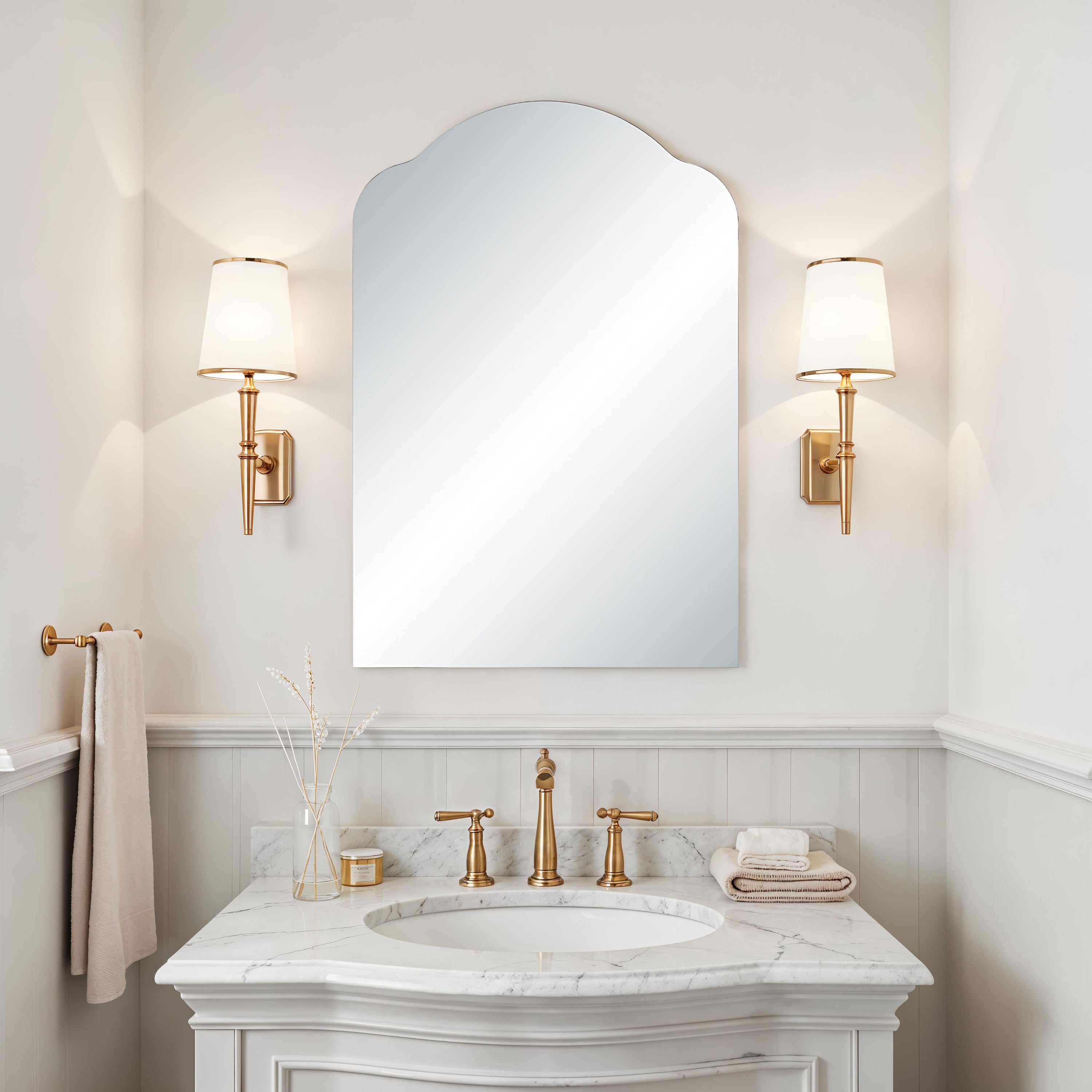 Erica 44" H x 30" W Wall Mirror, Silver - Lifestyle Image - MT2749