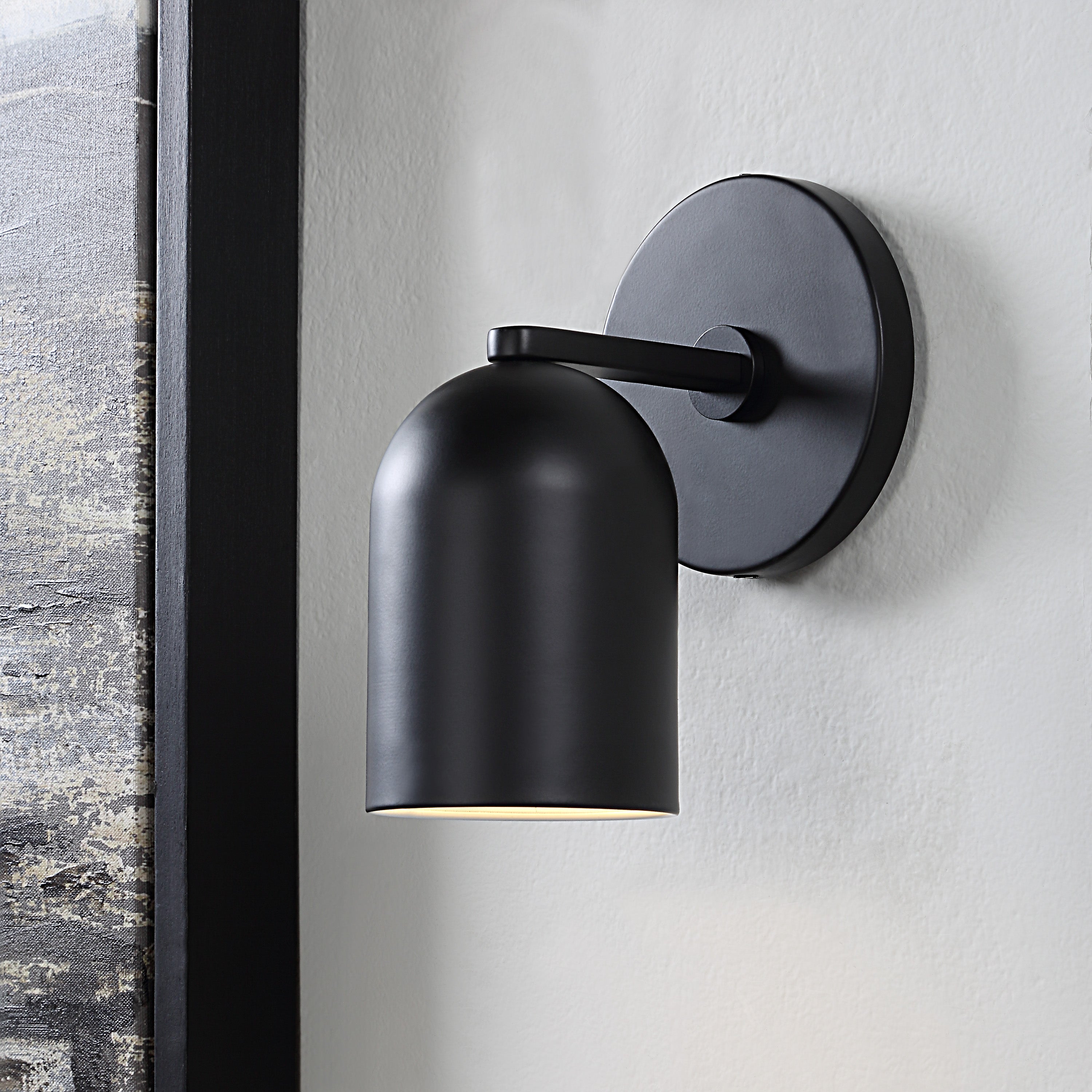 Valonia 8.25" Length Wall Sconce, BLACK - Lifestyle Image - WS153