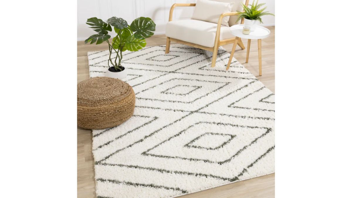 Pascal Cream Green Geometric Shag Rug