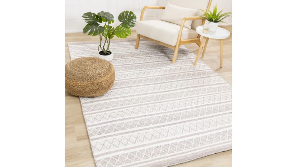 Aspen Grey Cream Striped Diamond Pattern Rug