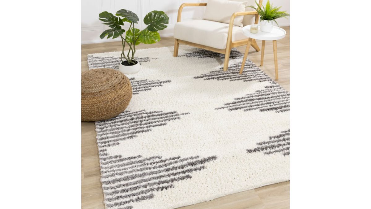 Pascal Cream Grey Inverted Diamond Pattern Rug