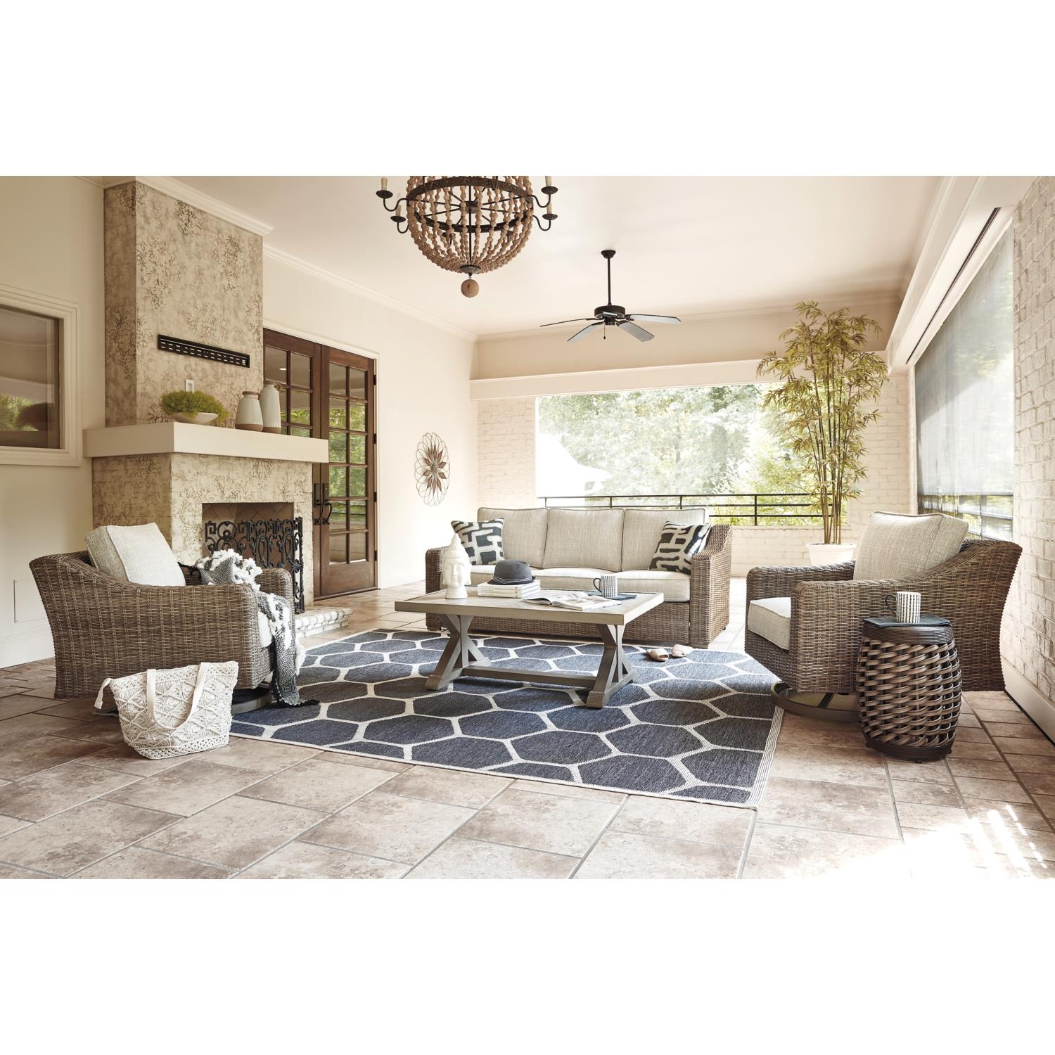  Signature Design by Ashley Beachcroft P791P15 4-piece Outdoor Seating Set IMAGE 3