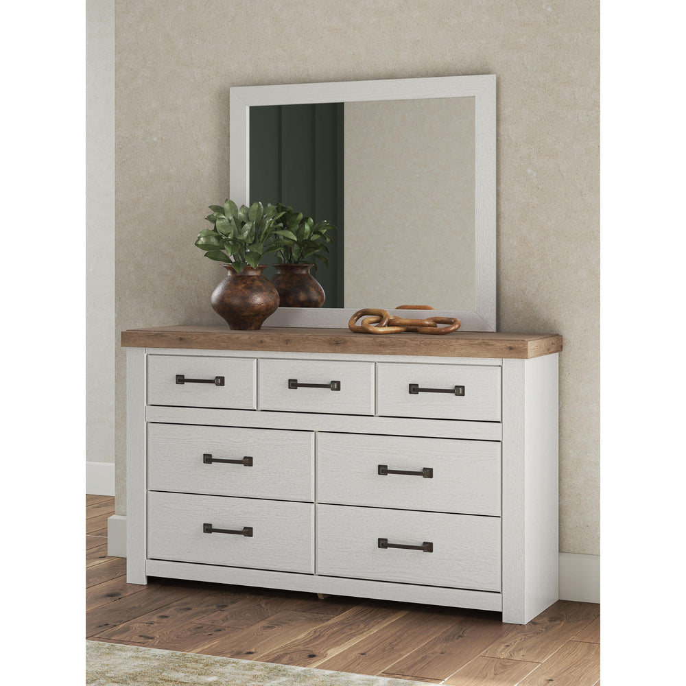  Signature Design by Ashley Savonport B4615 8 pc Queen Panel Storage Bedroom Set IMAGE 3