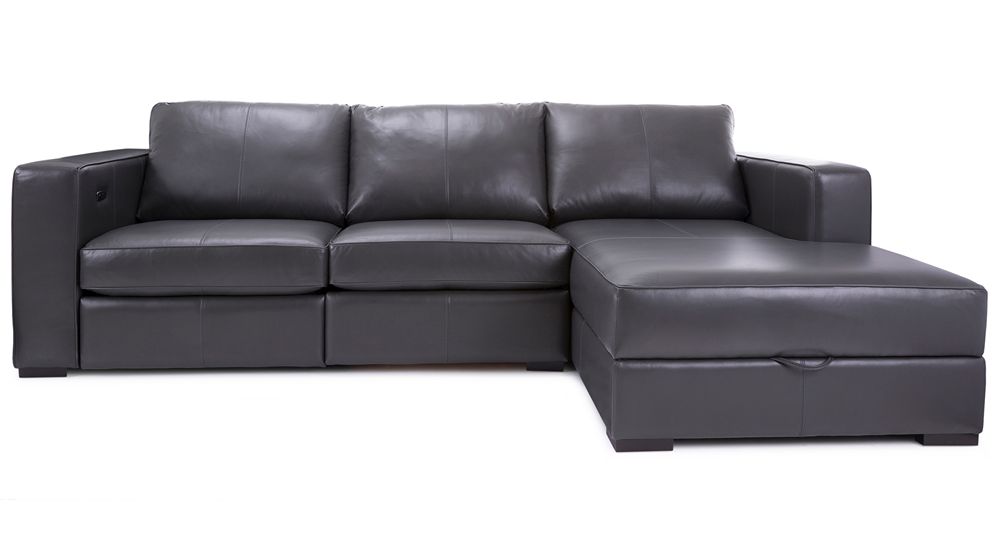 3900