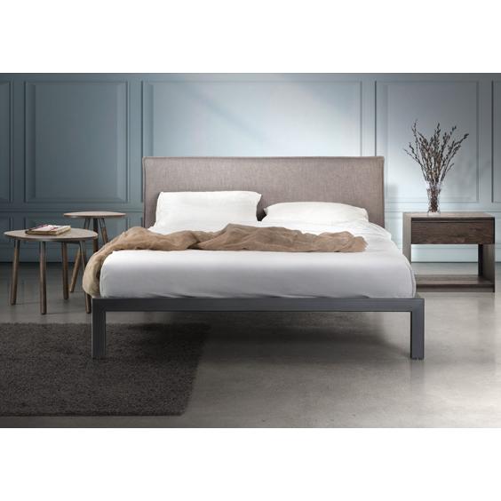  Trica Furniture Dream King Bed Dream King Bed IMAGE 3